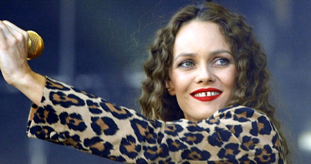 Vanessa Paradis எனும் பிரெஞ்சு அழகி!!